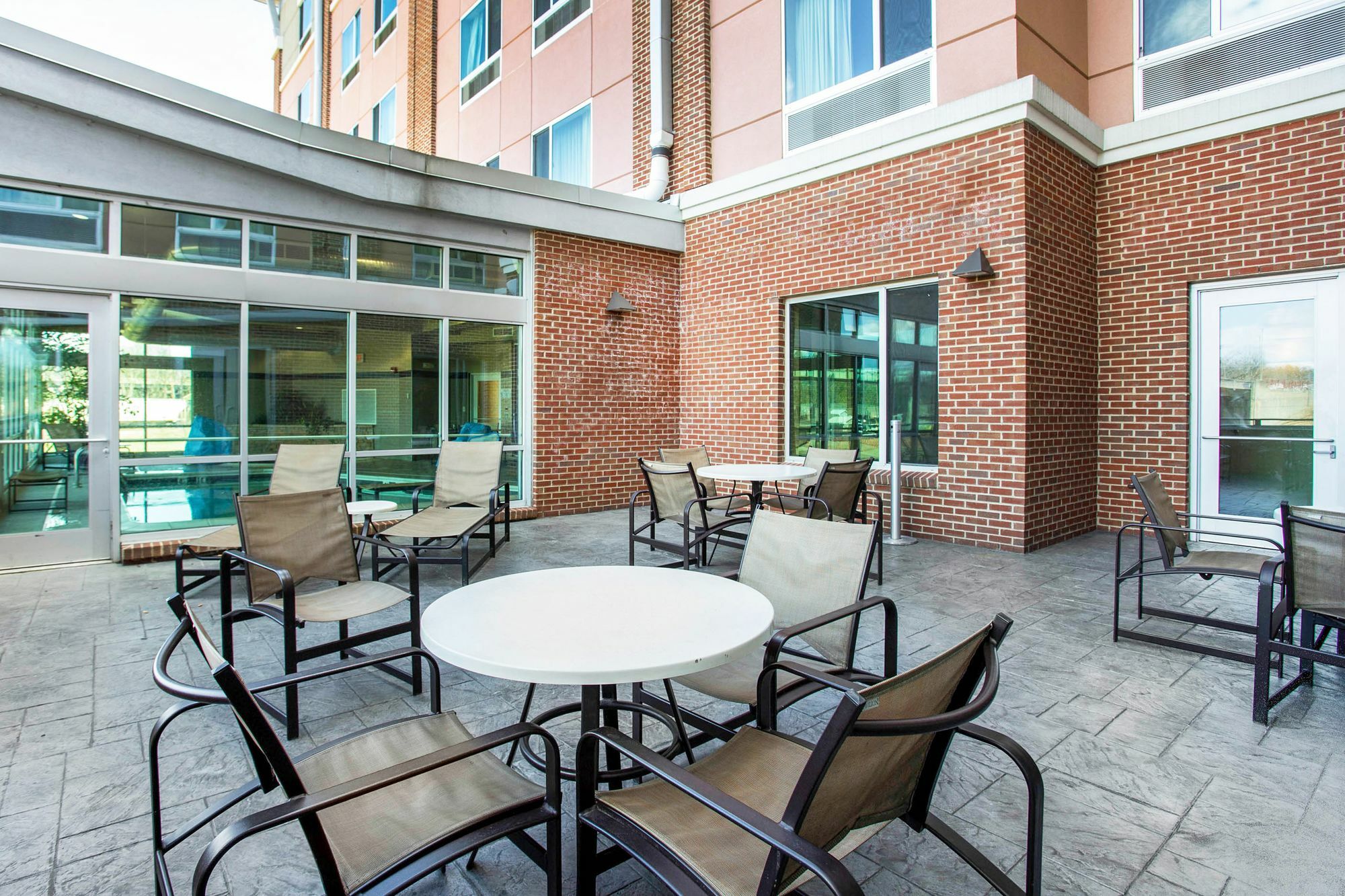 Springhill Suites By Marriott Roanoke Exterior photo