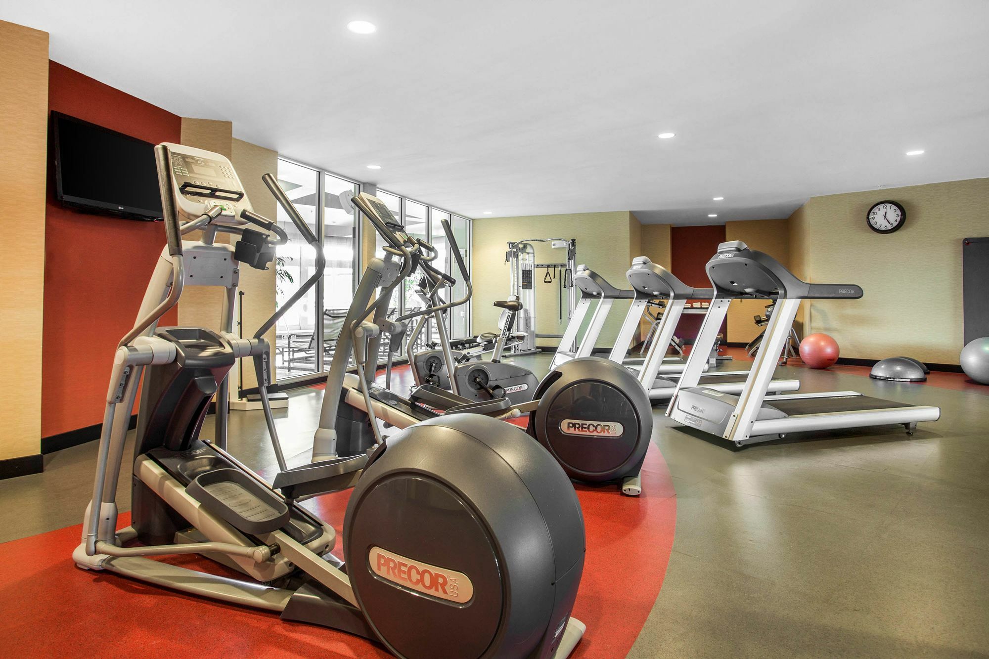 Springhill Suites By Marriott Roanoke Exterior photo